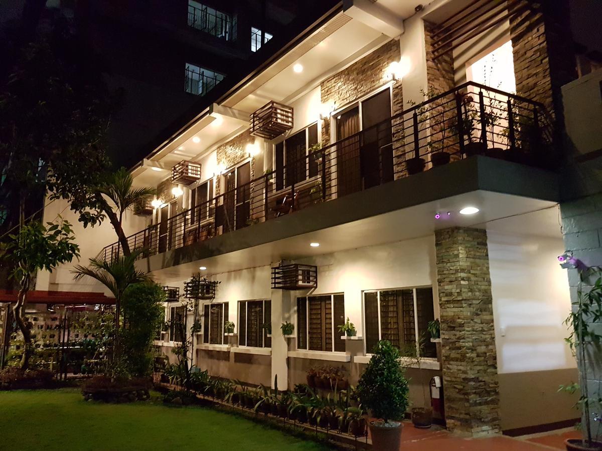 New Manila Suites Exterior foto